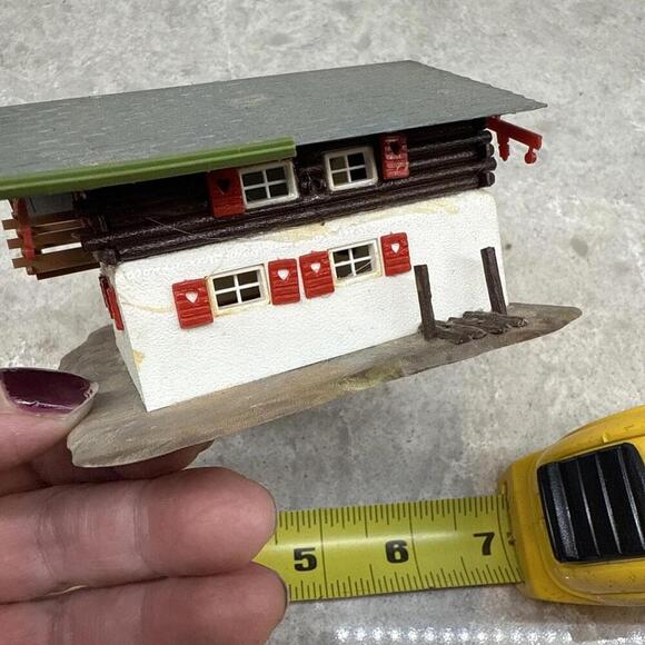 FALLER 130287 Mountain Chalet HO Scale - Picture 7 of 8